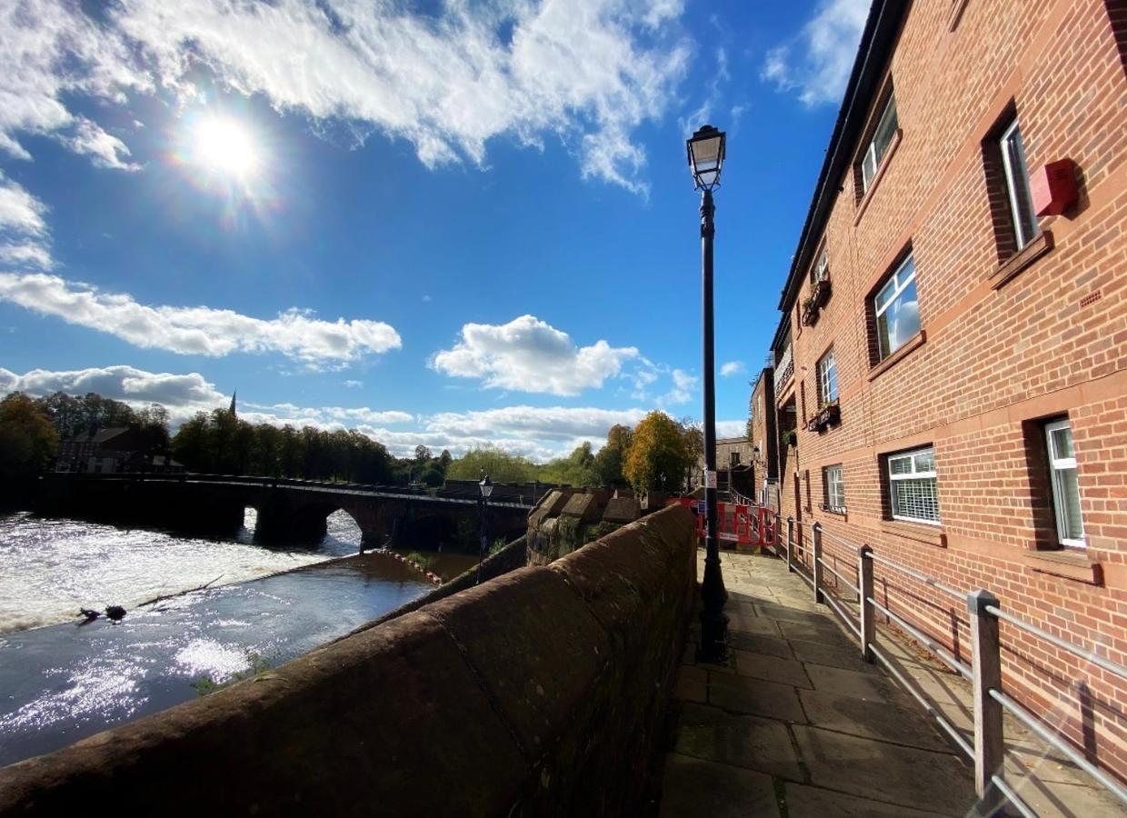 Chester'S - Central Chester Stays - City Walls - Private Garden Overlooking River Dee エクステリア 写真